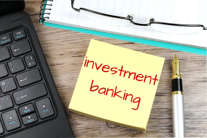 Understanding Key Theories in Investing