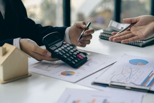 Most Potential Homebuyers Considering Relocating, Realtor.com Data Shows