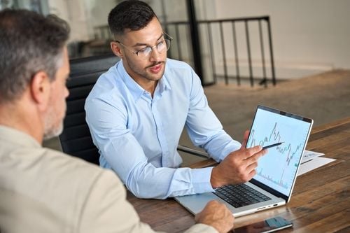 The Role and Importance of a Financial Advisor: A Comprehensive Guide